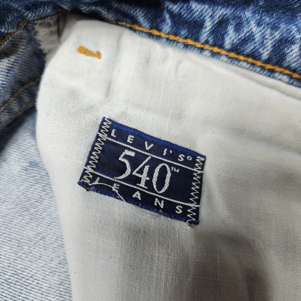 VINTAGE Levis Jeans 32x32 (Tag 34x32) Blue Acid Wash Relaxed Bronze Tab 90s USA‎ - Picture 7 of 15